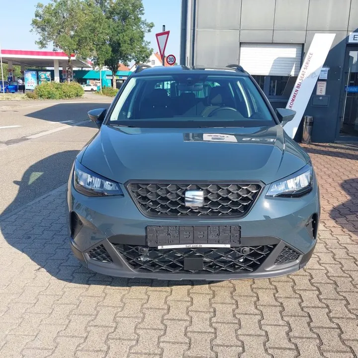 Seat Arona