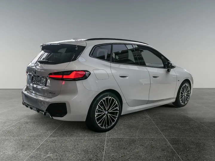 BMW 223 Active Tourer