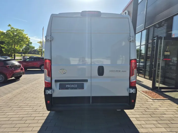 Toyota Proace Max