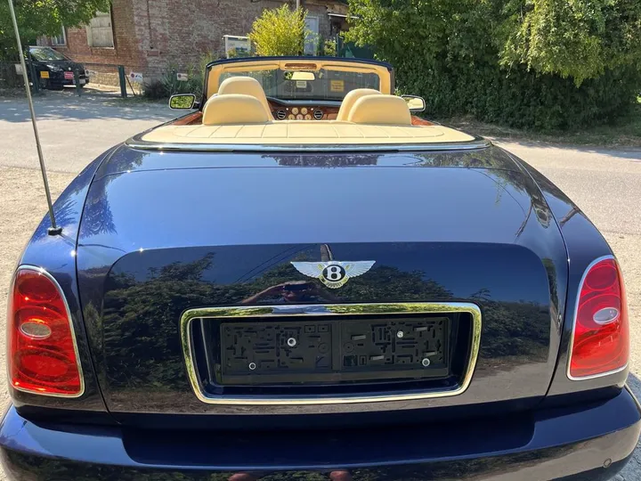 Bentley Azure