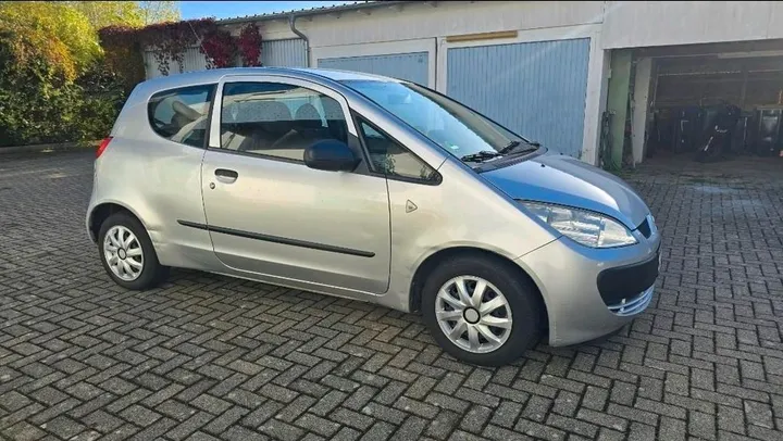 Mitsubishi Colt