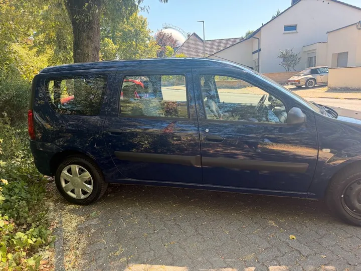 Dacia Logan