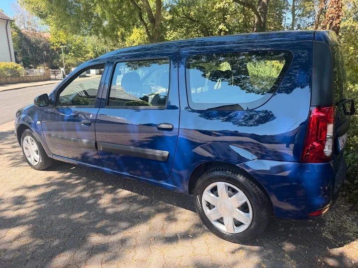 Dacia Logan