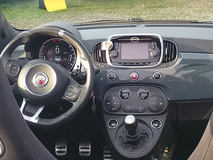 Abarth 595