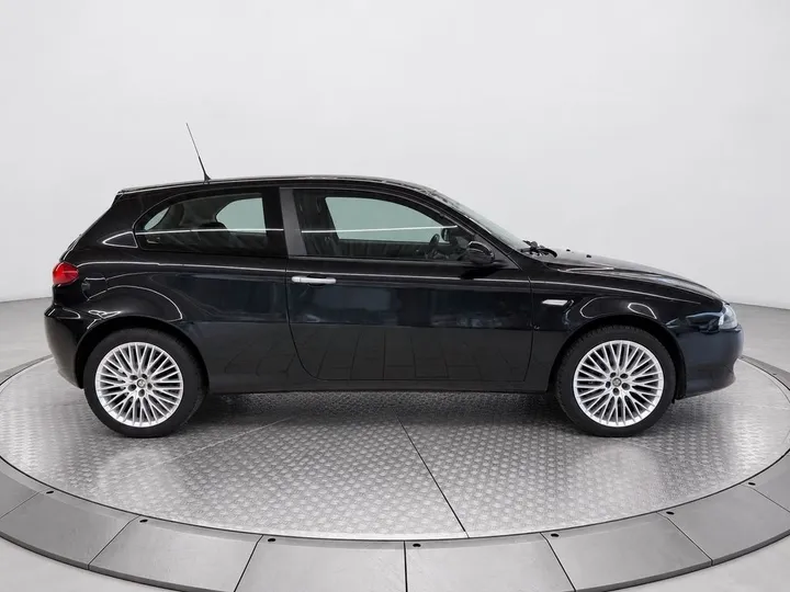 Alfa Romeo 147