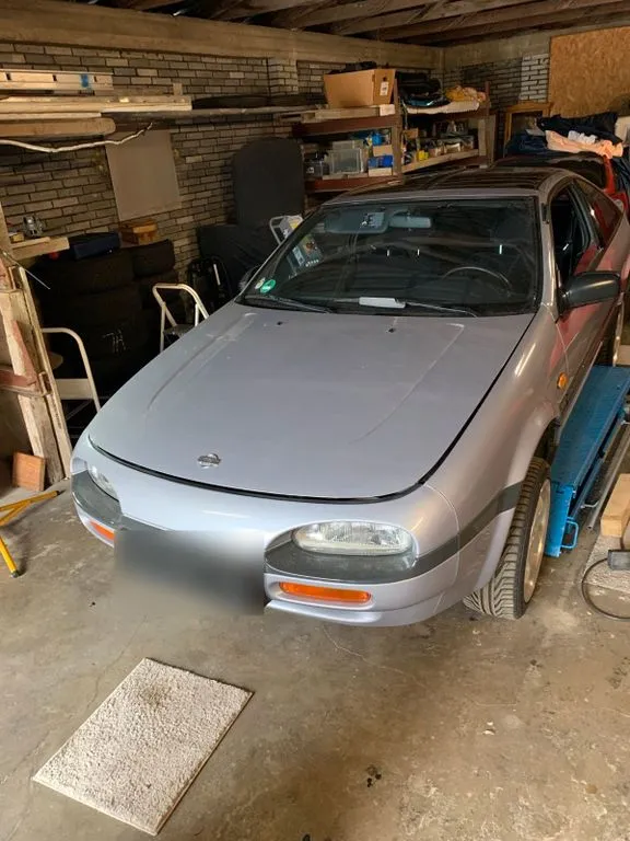 Nissan 100 NX