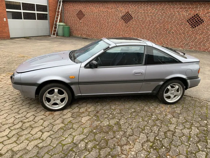 Nissan 100 NX