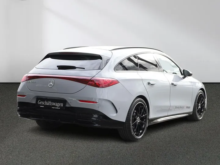 Mercedes-Benz CLA 200 Shooting Brake