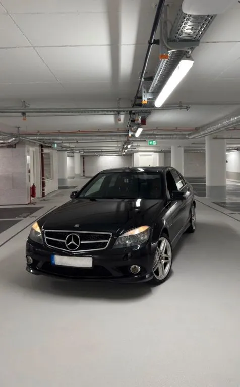 Mercedes-Benz C 320