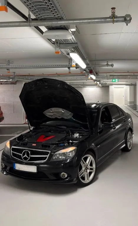 Mercedes-Benz C 320
