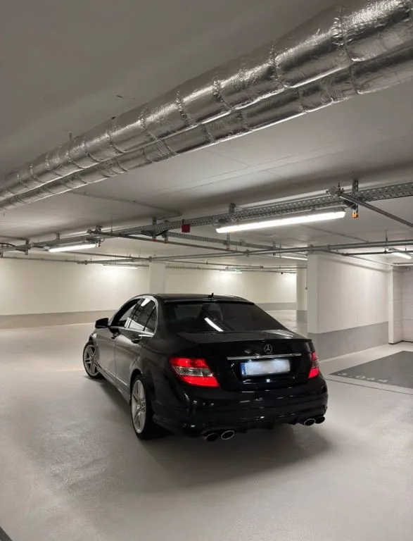 Mercedes-Benz C 320
