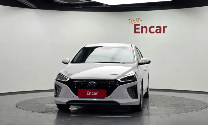 Hyundai Ioniq
