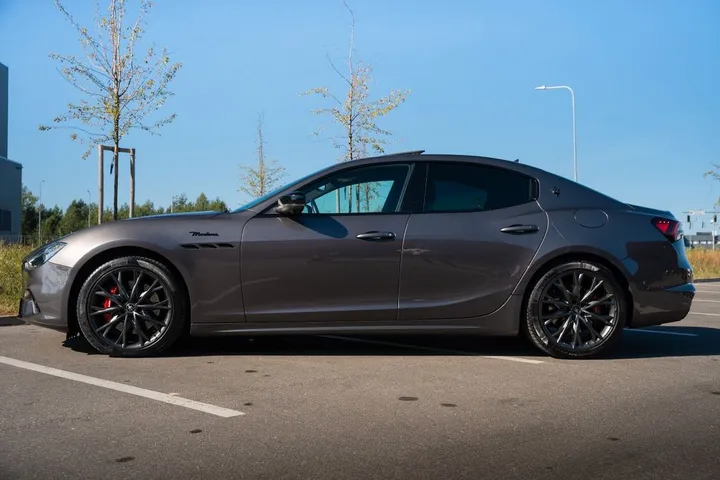 Maserati Ghibli