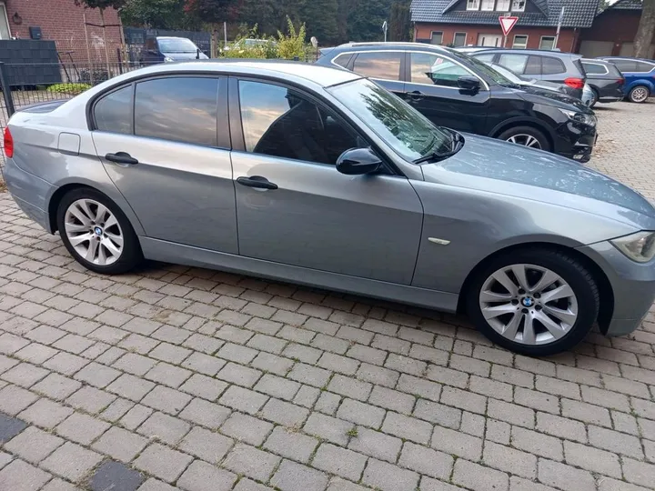 BMW 325