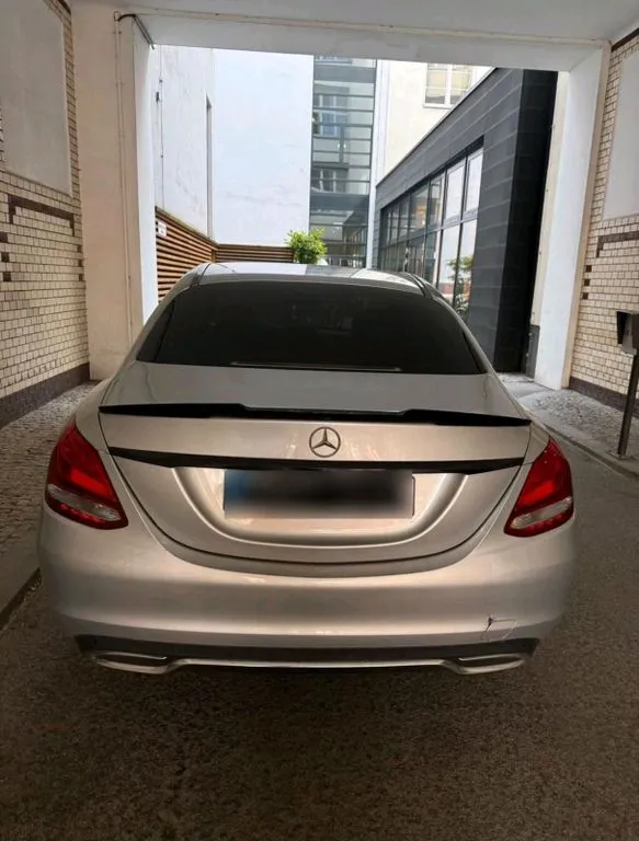 Mercedes-Benz C 200