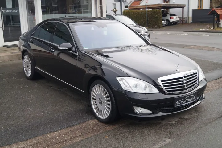 Mercedes-Benz S 320