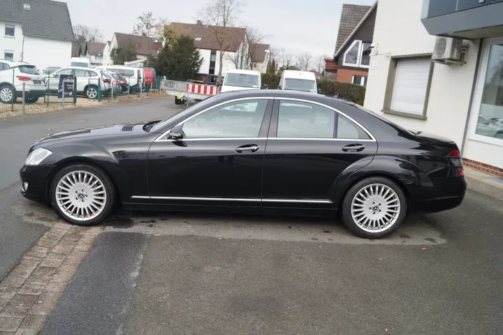 Mercedes-Benz S 320