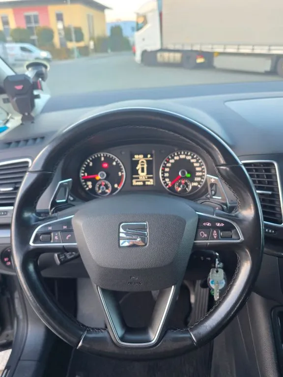 Seat Alhambra