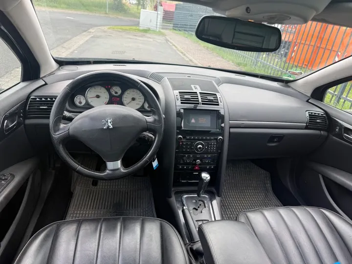 Peugeot 407
