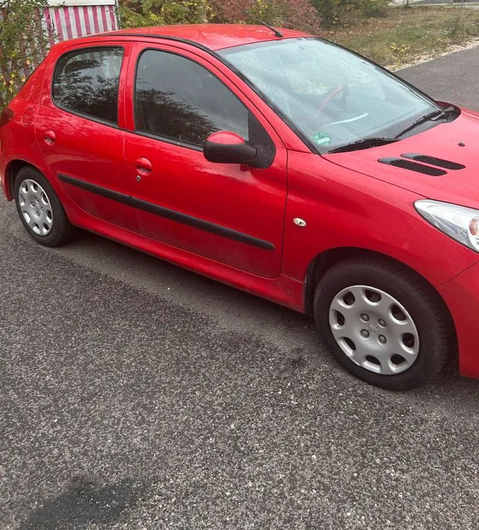 Peugeot 206
