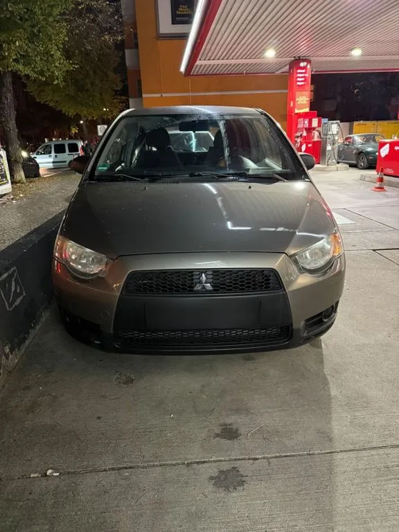 Mitsubishi Colt