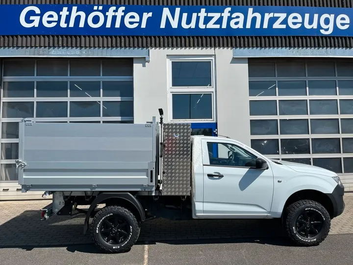 Isuzu D-Max