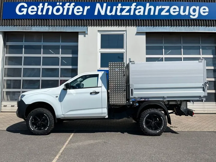 Isuzu D-Max
