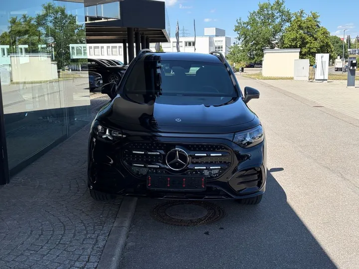 Mercedes-Benz GLB 350