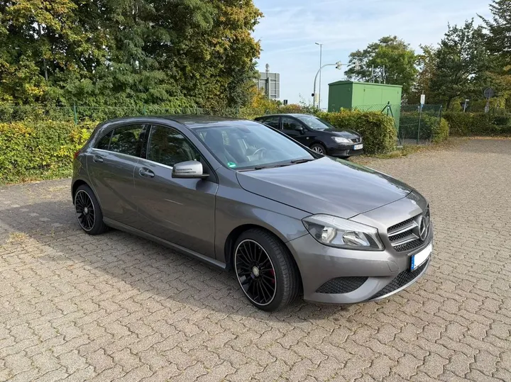 Mercedes-Benz A 180