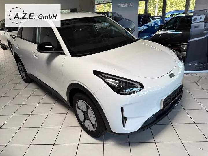 Geely E2