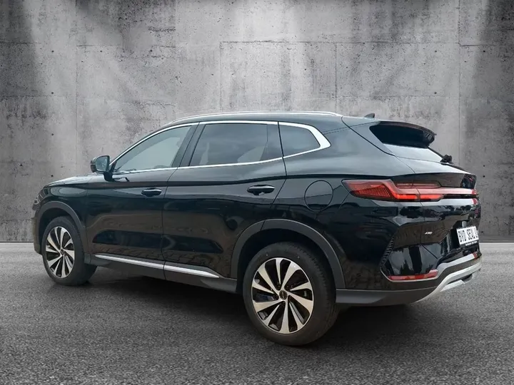 BYD SEAL U