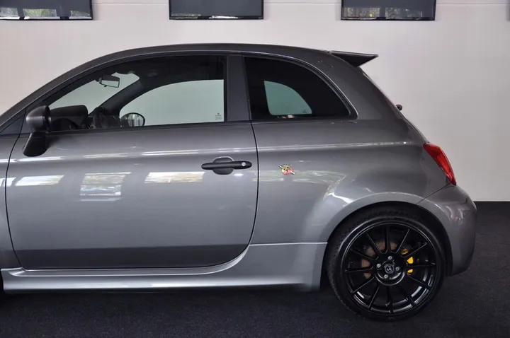 Abarth 695