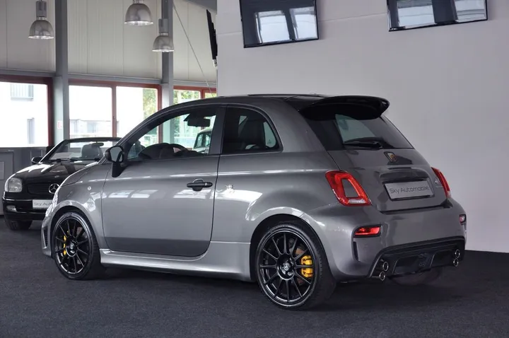 Abarth 695