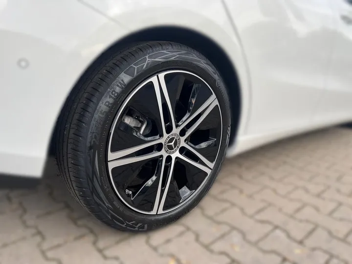 Mercedes-Benz B 250