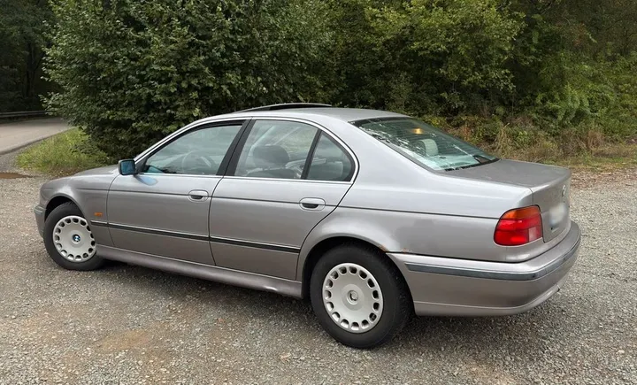 BMW 520