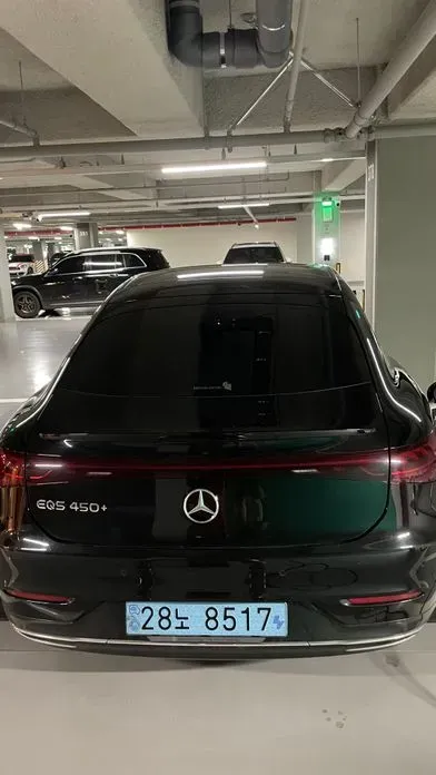 Mercedes-Benz EQS