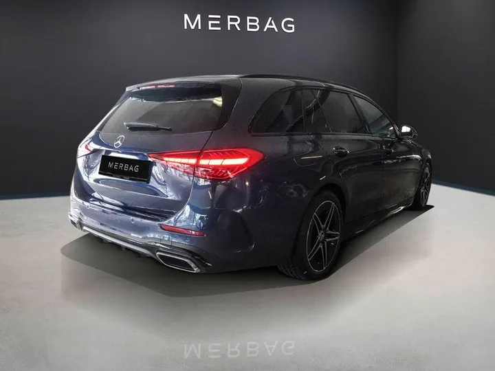 Mercedes-Benz C 220