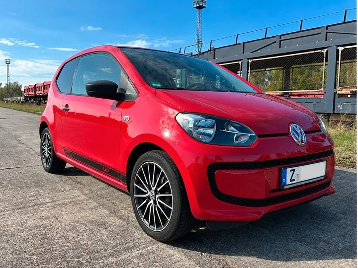 Volkswagen up!