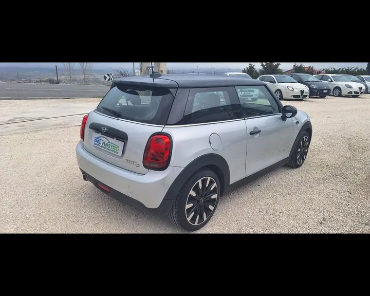 MINI Cooper D