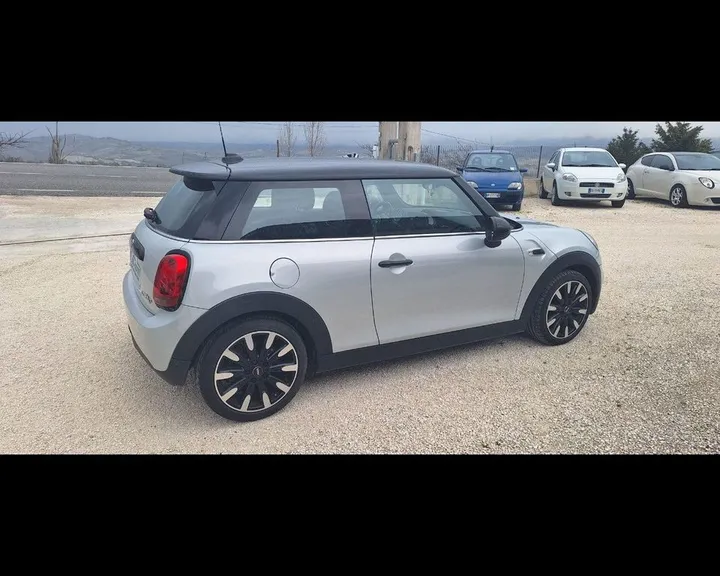 MINI Cooper D