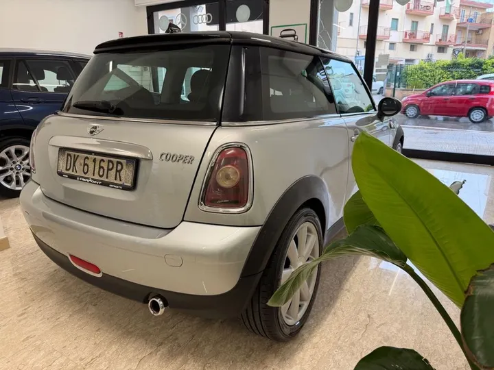 MINI Cooper D