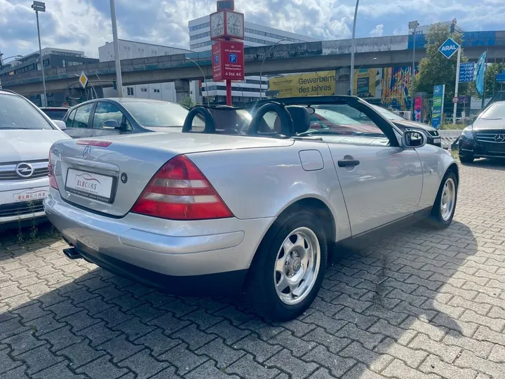 Mercedes-Benz SLK 200
