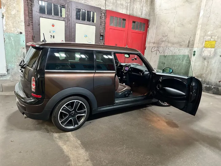 MINI One Clubman