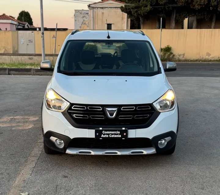 Dacia Lodgy