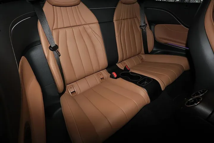 Mercedes-Benz CLE 200
