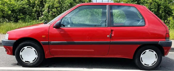 Peugeot 106