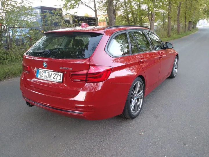 BMW 330