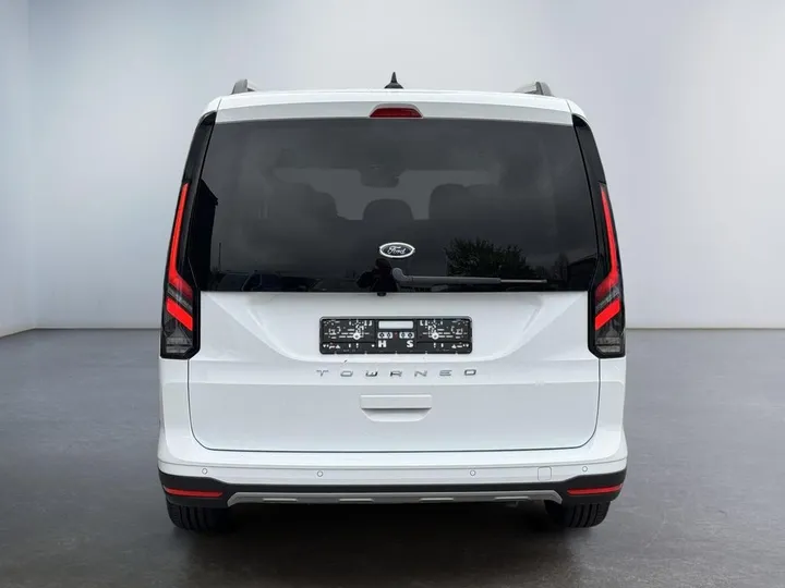 Ford Grand Tourneo