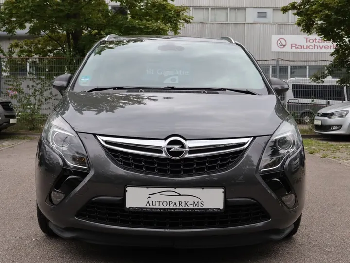 Opel Zafira Tourer