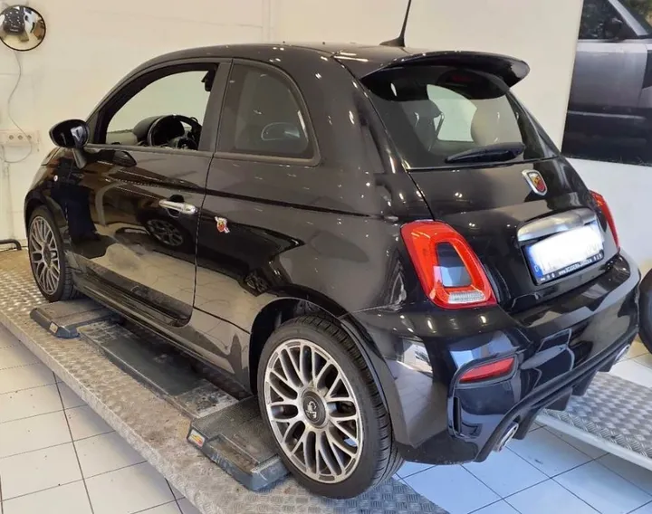 Abarth 595